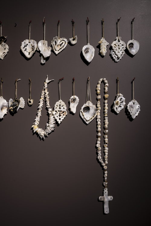 Secret, Sacred & Scattered, Maria Konschake, foto: Sigrid Spinnox