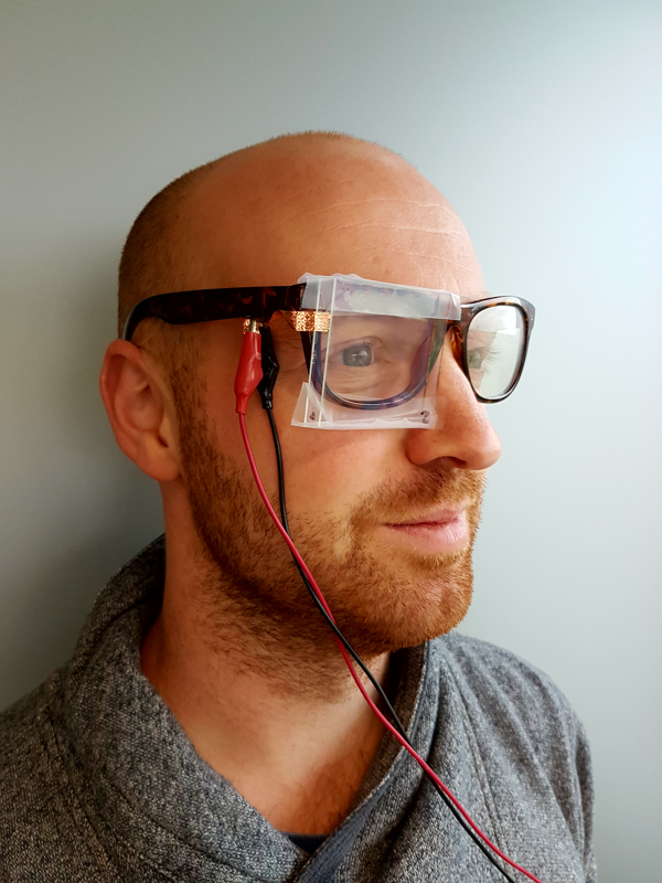 EYEco eyeCO, une spin-off de l’IMEC et de l’Université de Gand, développe des lunettes numériques