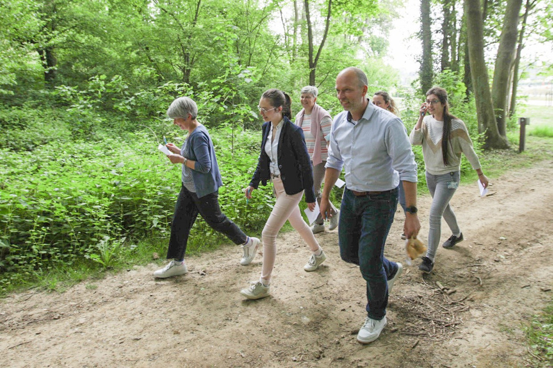 UZ Leuven neemt Loopbaan in gebruik: een dubbele loop- en wandelroute voor een sportieve pauze