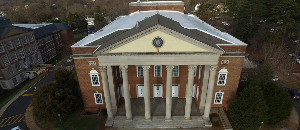 The Digital 6000 has
enabled the Reynolds
Auditorium to present
itself as a welcoming
environment for top
level touring acts that
require uncompromising
professional audio.