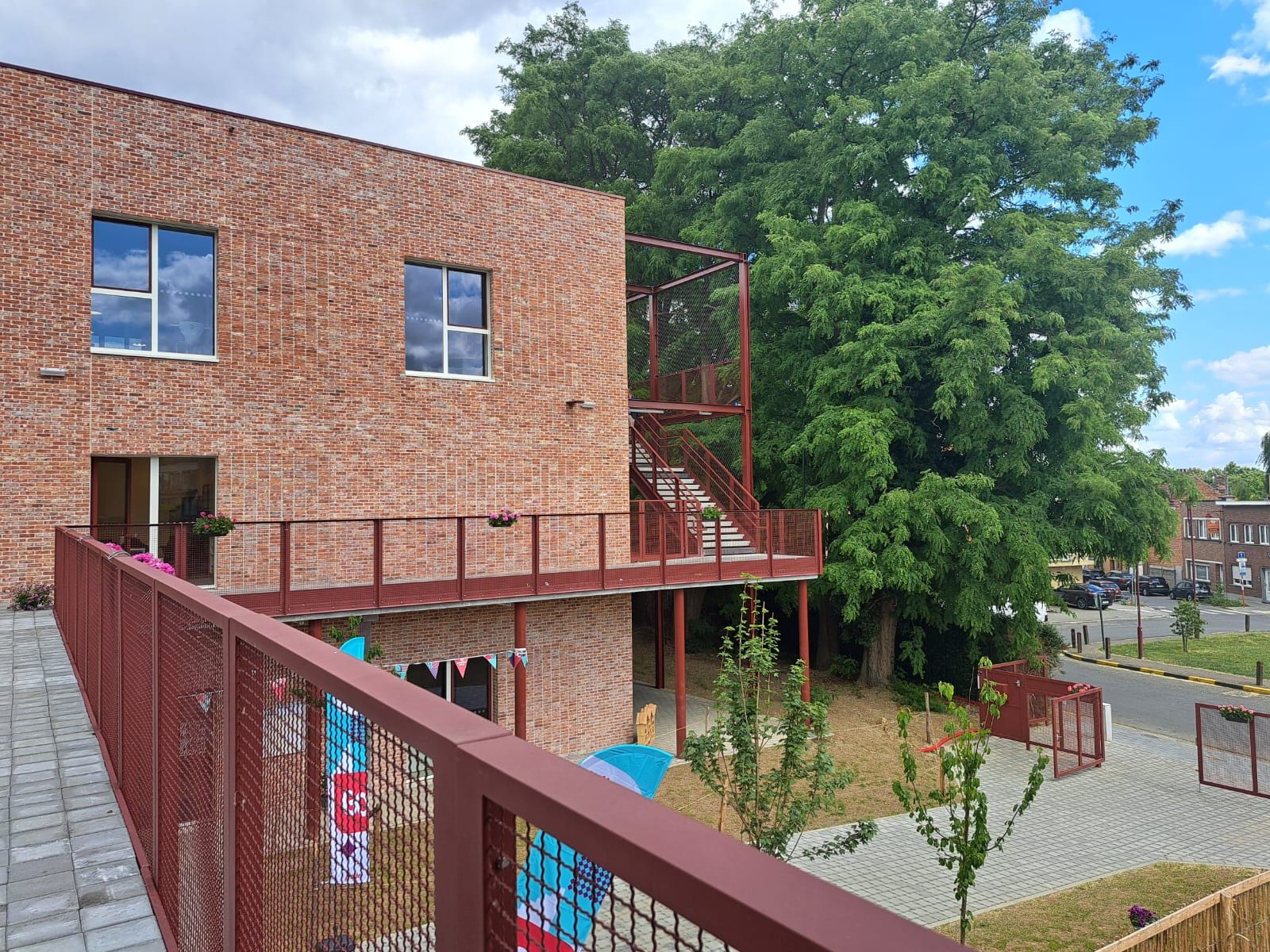 Officiële inhuldiging van duurzame nieuwbouw op GO! campus Zavelberg in Sint-Agatha-Berchem