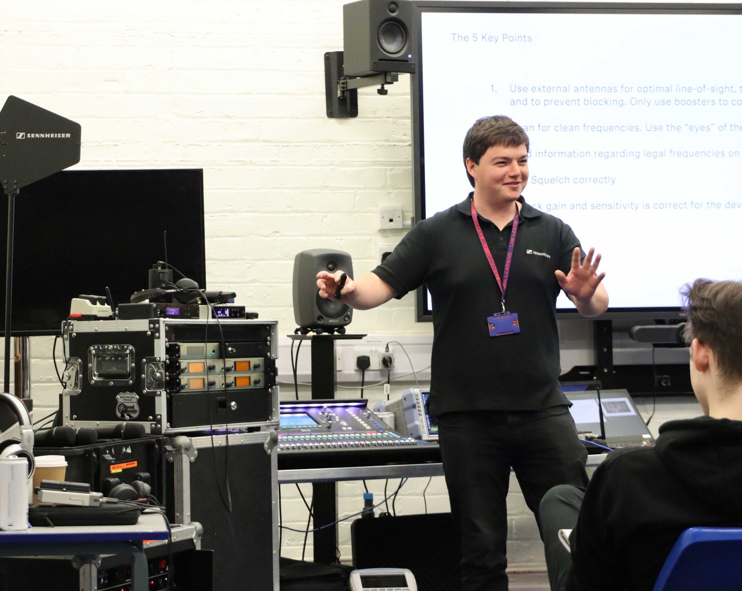 Left to right: Marcus Blight, Technical Application Engineer, and Volker Schmitt, Manager, Technical Application Engineering (both Sennheiser) delivered an interactive and innovative LIPA Masterclass to third-year LIPA students