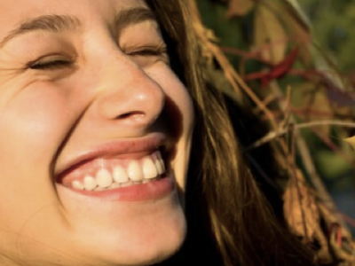 Tips para cuidar de tu boca y tu sonrisa este otoño