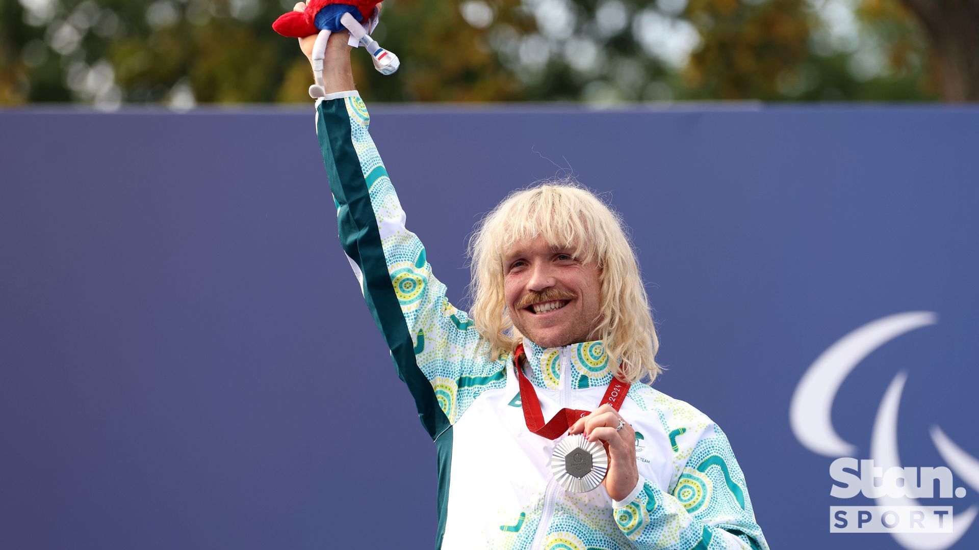 Alastair Donohoe collected his third Individual Time Trial medal in the last three Games.