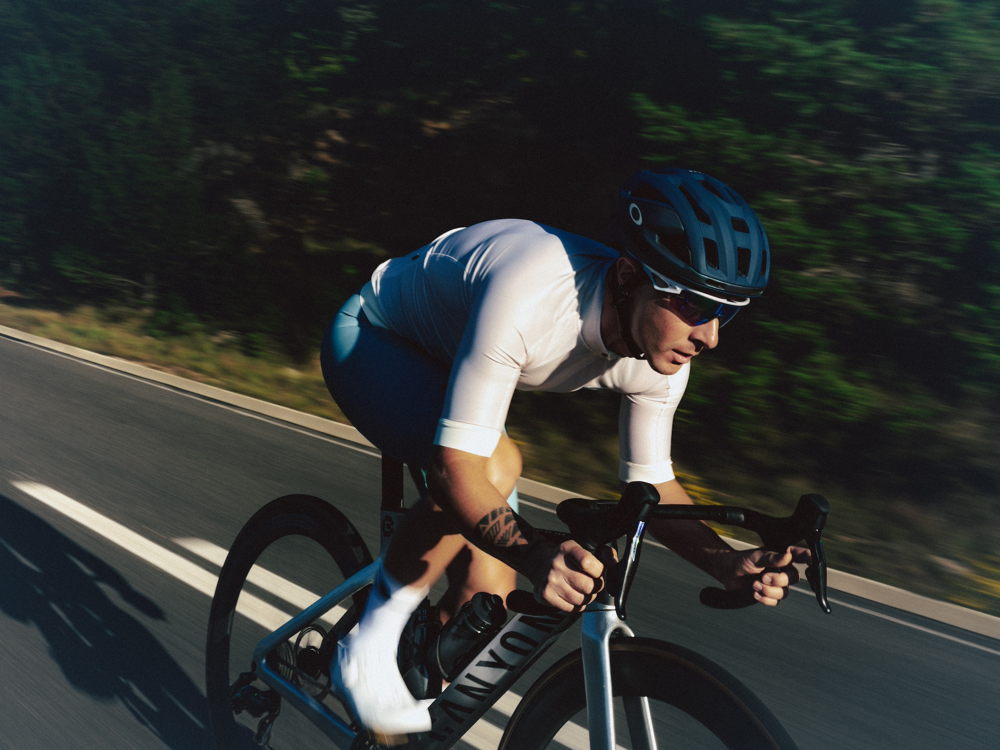 OAKLEY ENDURANCE CAMPAIGN IMAGE