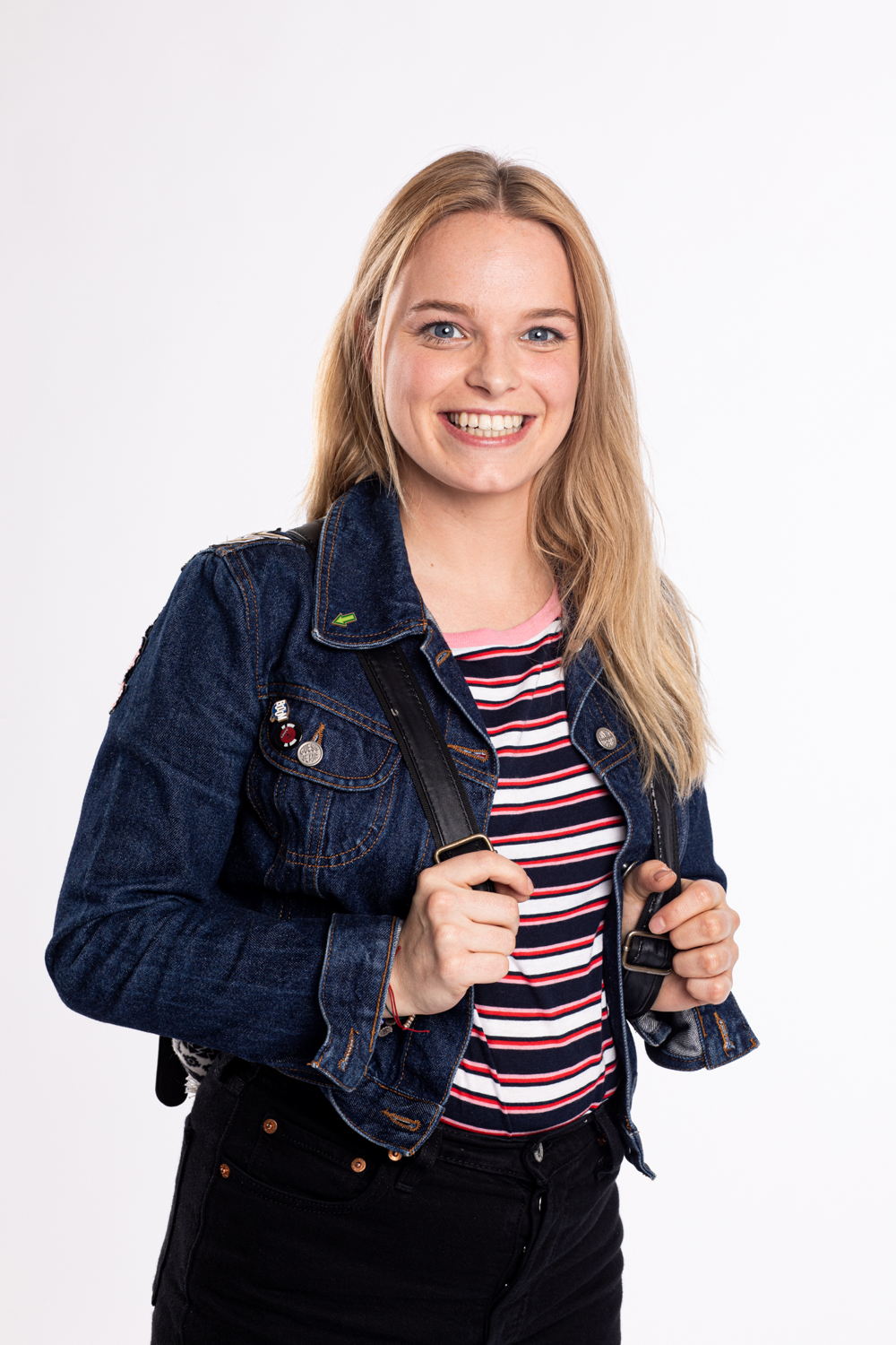 (c) - VRT - Hoodie- Lotte Stevens