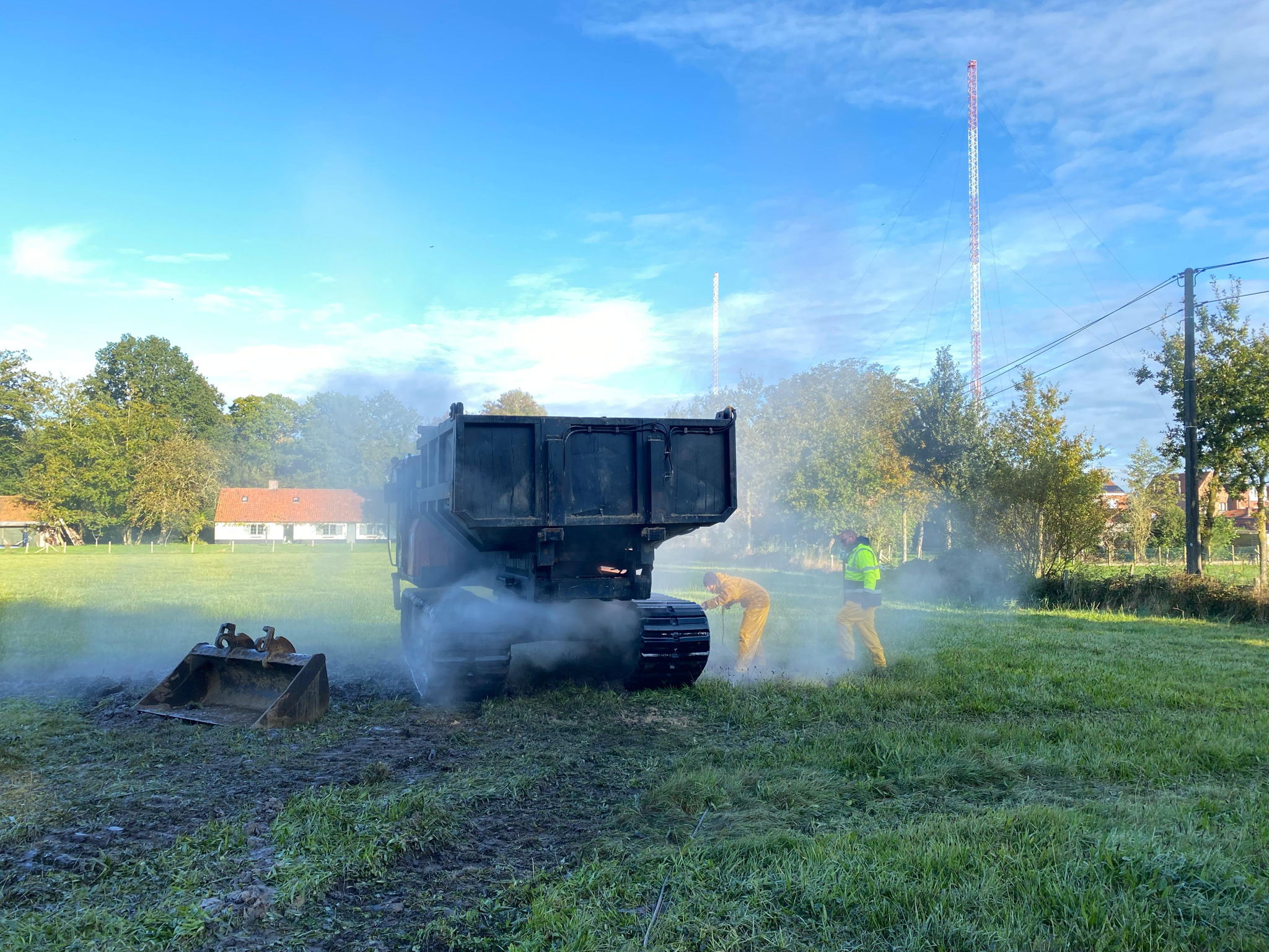 Machines schoonmaken met een stoomhogedrukreiniger