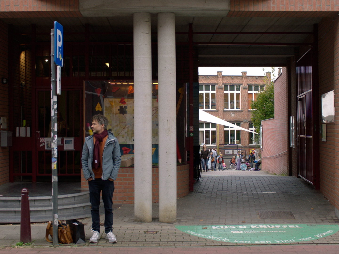 Factcheckers: Hoe zwaar is een lange busrit voor kinderen in het buitengewoon onderwijs?
