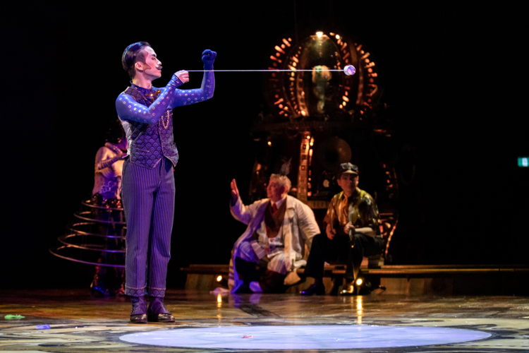 Cirque du Soleil_21 (c) Mathew Tsang