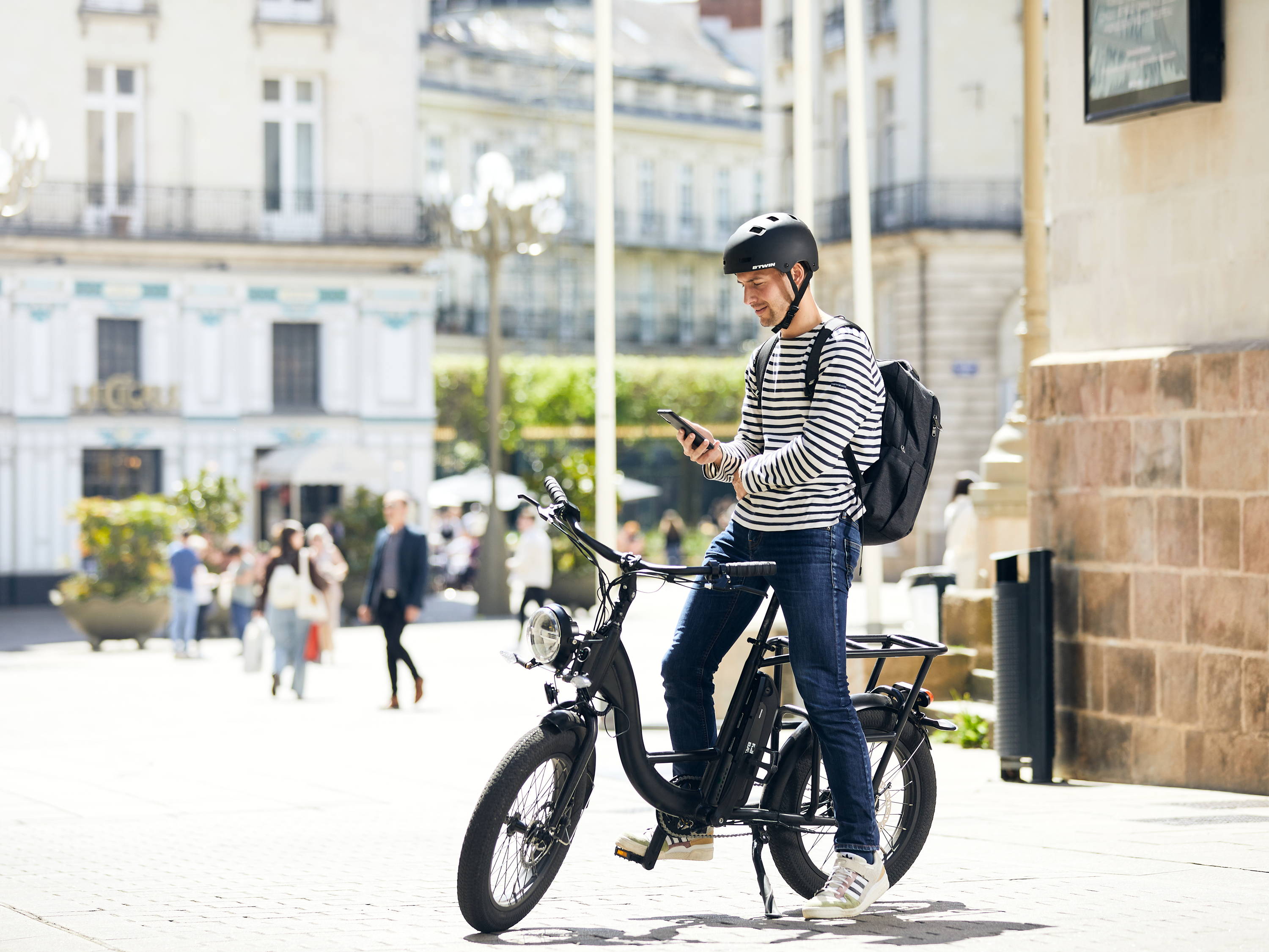 Velco hires 138 for European communications 