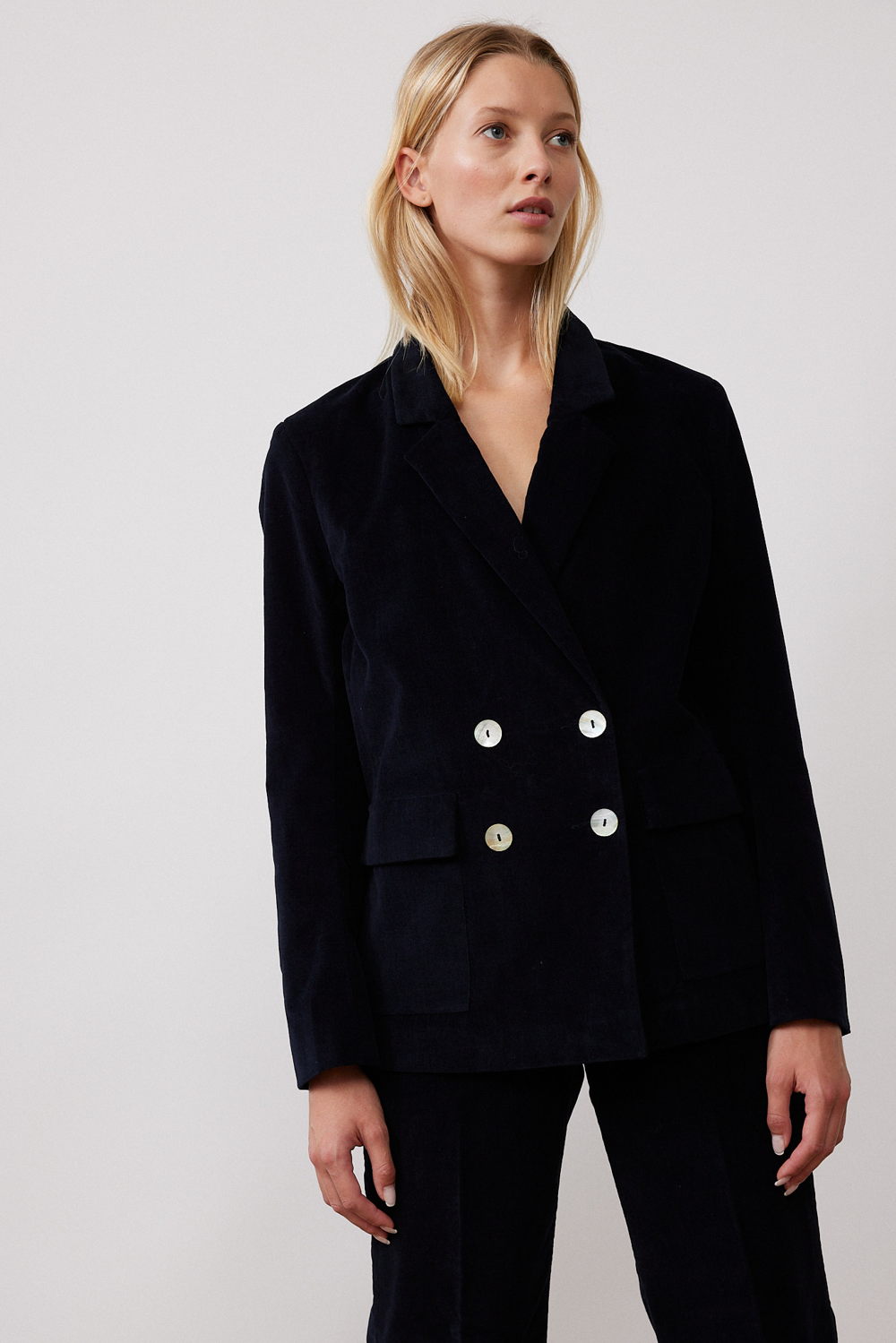 MARDI EDITIONS - Veste Géraldine Velours Bleu nuit - 295€
