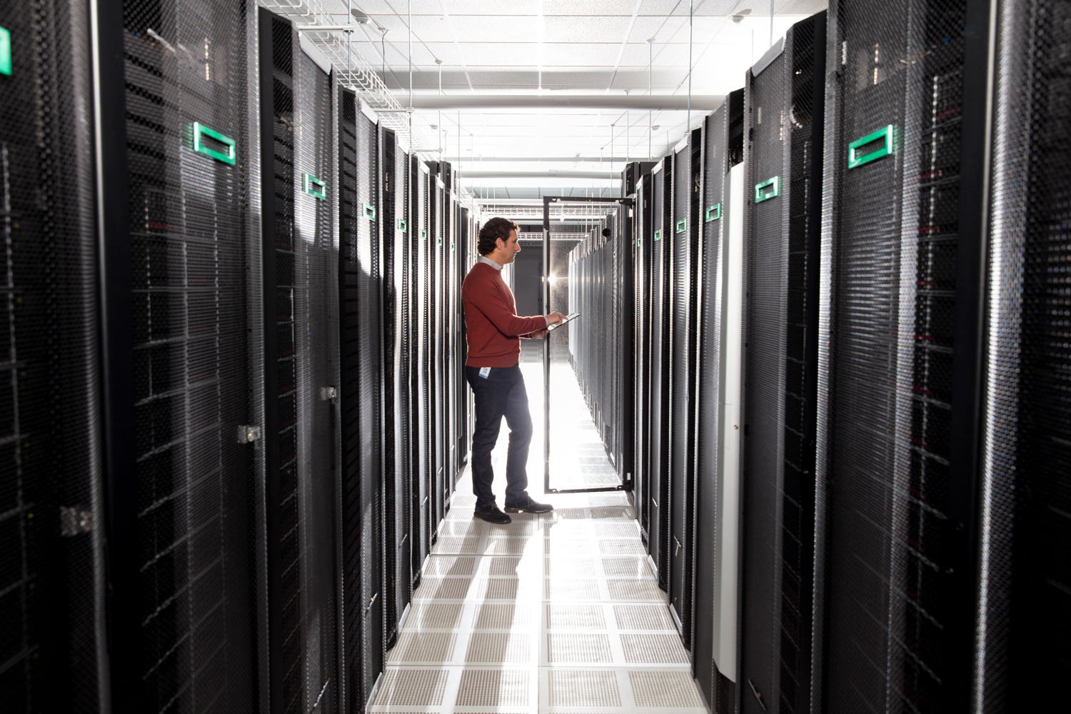 hpe-data-center2