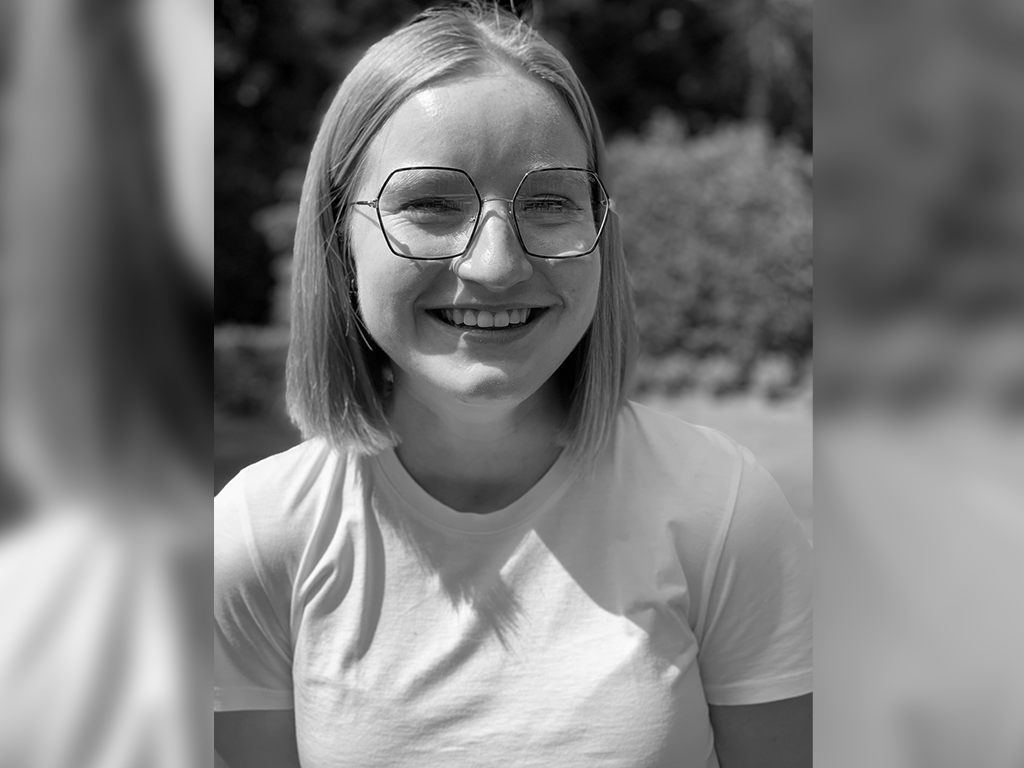 Met de glimlach naar de gevangenis