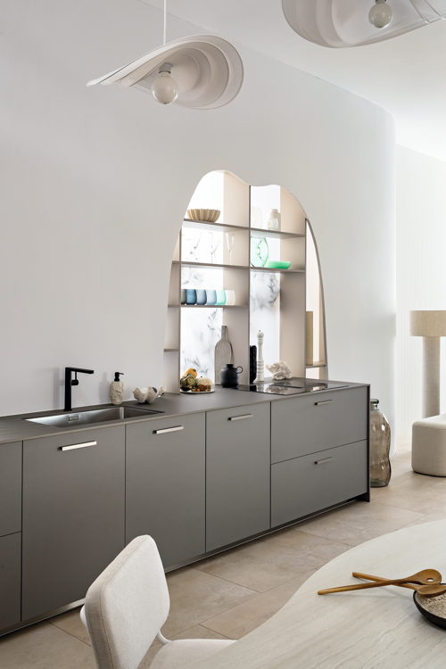 ©Mobalpa AMBIANCE SYMBIOTIC VUE LINEAIRE ETAGERE 1