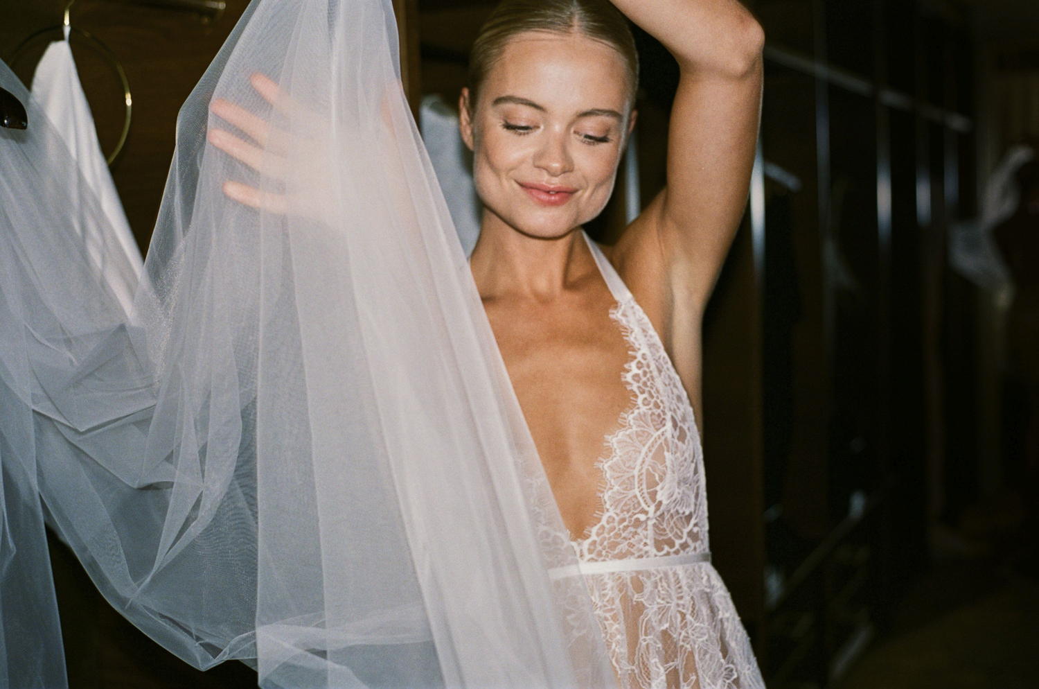 HUNKEMÖLLER SS25 M25 Q2 BRIDAL TiahString 302391 SDLaceMagdalena 302067 10003