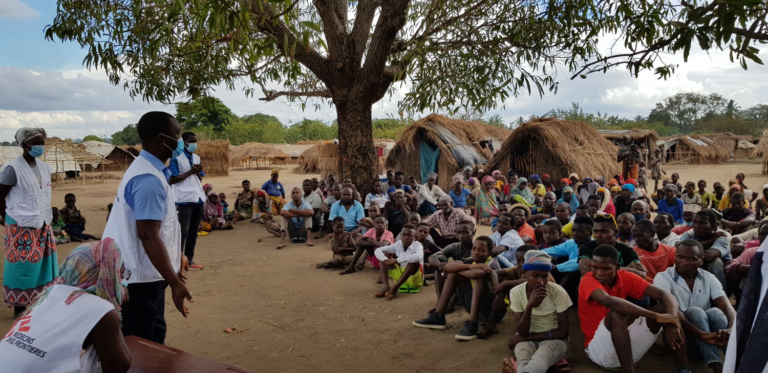The growing impact of the conflict in Cabo Delgado
In December 2020, MSF launched a mental health programme in the Nangua and 25 de Junho IDP camps. These are the two most populous camps in Metuge, on the outskirts of Pemba, Cabo Delgado’s capital. Photographer: Amanda Bergman