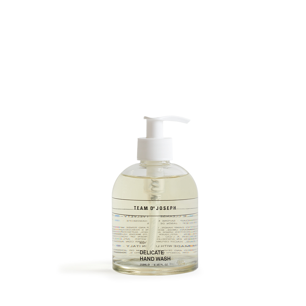 Delicate Hand Wash 250 ml | €20