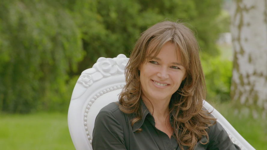 Pascale Naessens in Het huis (c) VRT