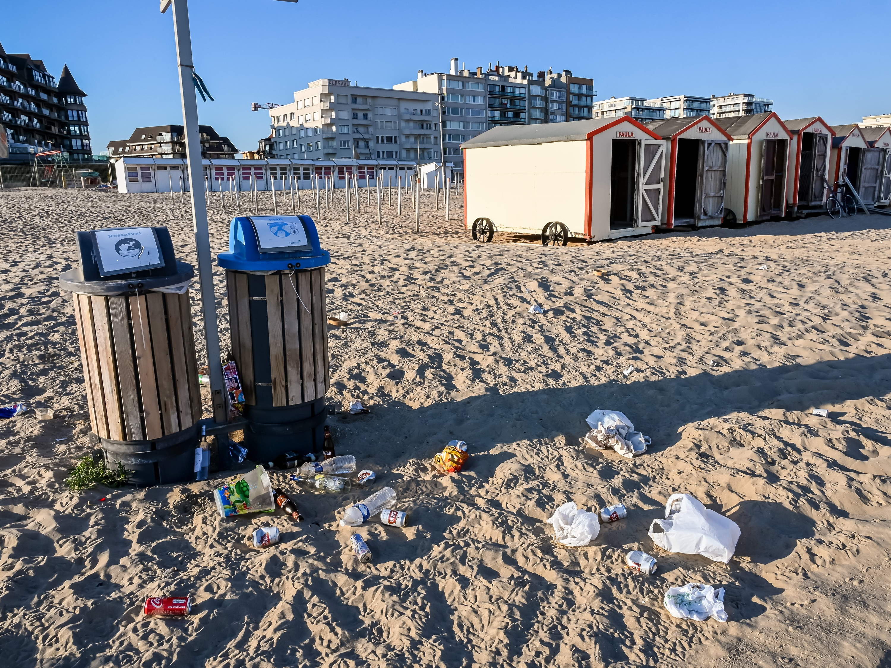 Hotter weather means more rubbish on Belgian beaches