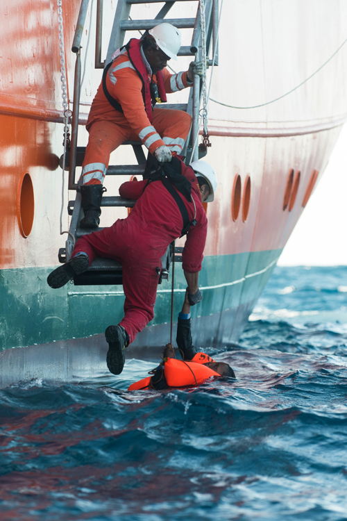 Sauvetage sur l'Aquarius © MSF