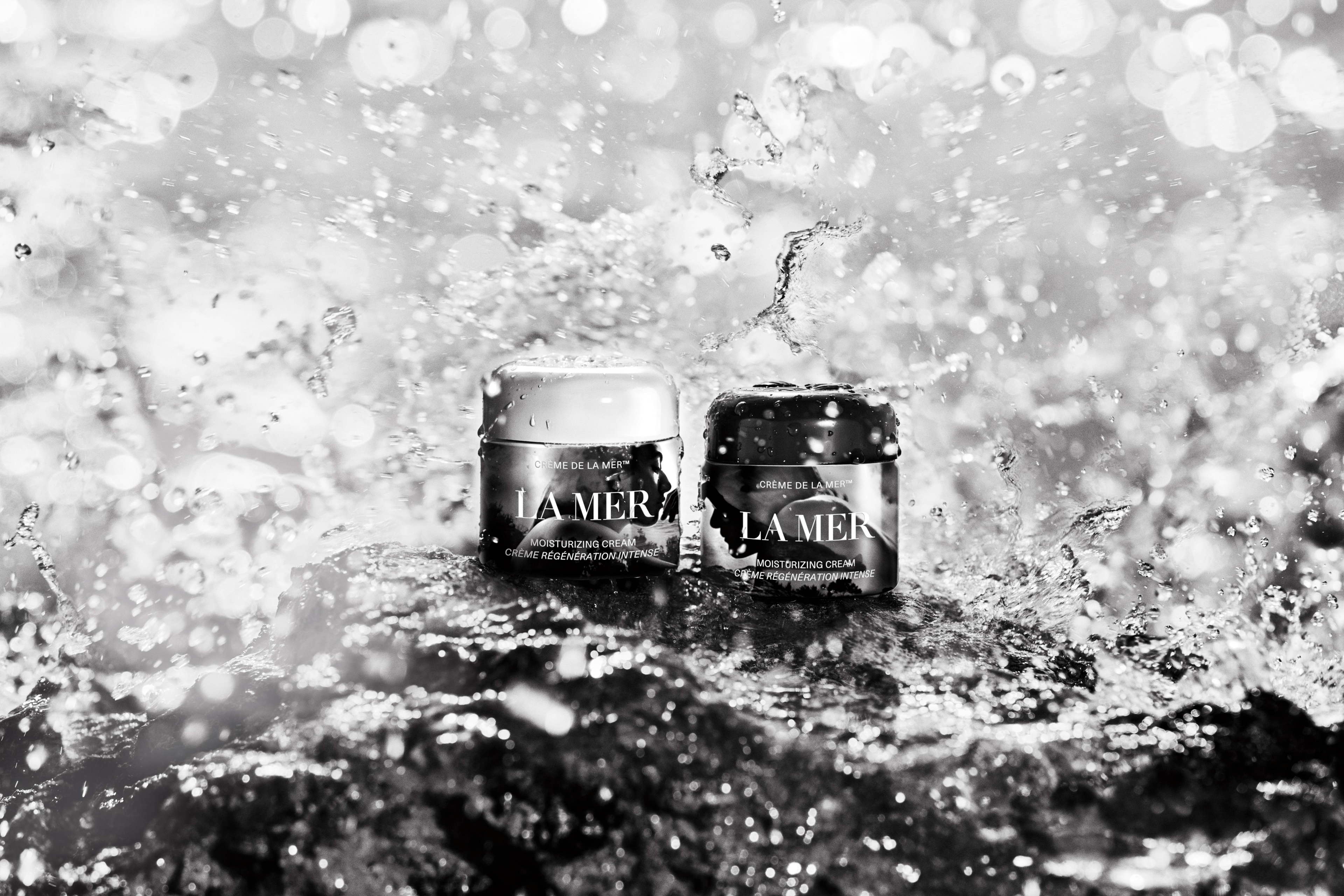 LA MER | The edge of the sea: Two unique artists, one iconic inspiration.