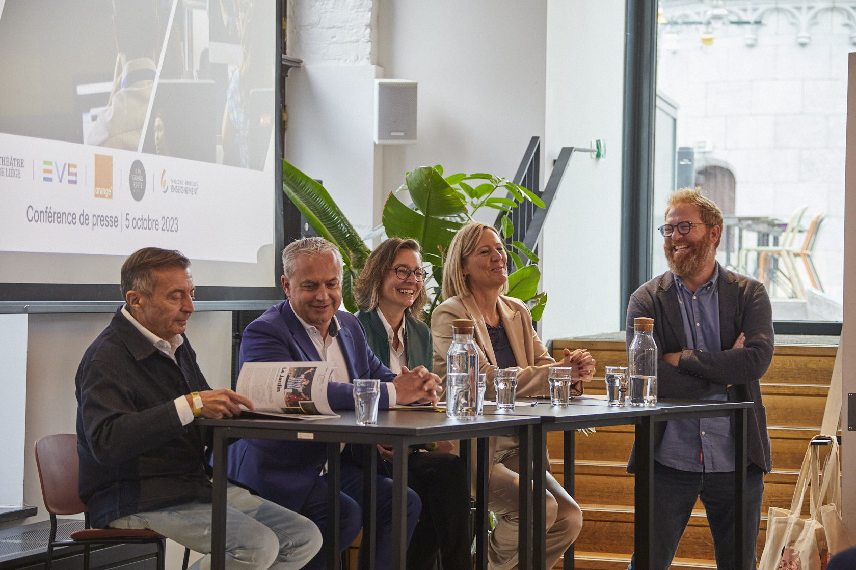 Serge Rangoni, Directeur Général et Artistique Théâtre de Liège - Werner De Laet, Chief Entreprise & Innovation Officer Orange Belgium - Veerle De Wit, Chief Financial Officer EVS - Cécile Delsine, Référente culturelle PECA Wallonie-Bruxelles Enseignement - Gérôme Vanherf, Chief Executive Officer, La Grand Poste Serge Rangoni, Directeur Général et Artistique Théâtre de Liège - Werner De Laet, Chief Entreprise & Innovation Officer Orange Belgium - Veerle De Wit, Chief Financial Officer EVS - Cécile Delsine, Référente culturelle PECA Wallonie-Bruxelles Enseignement - Gérôme Vanherf, Chief Executive Officer, La Grand Poste