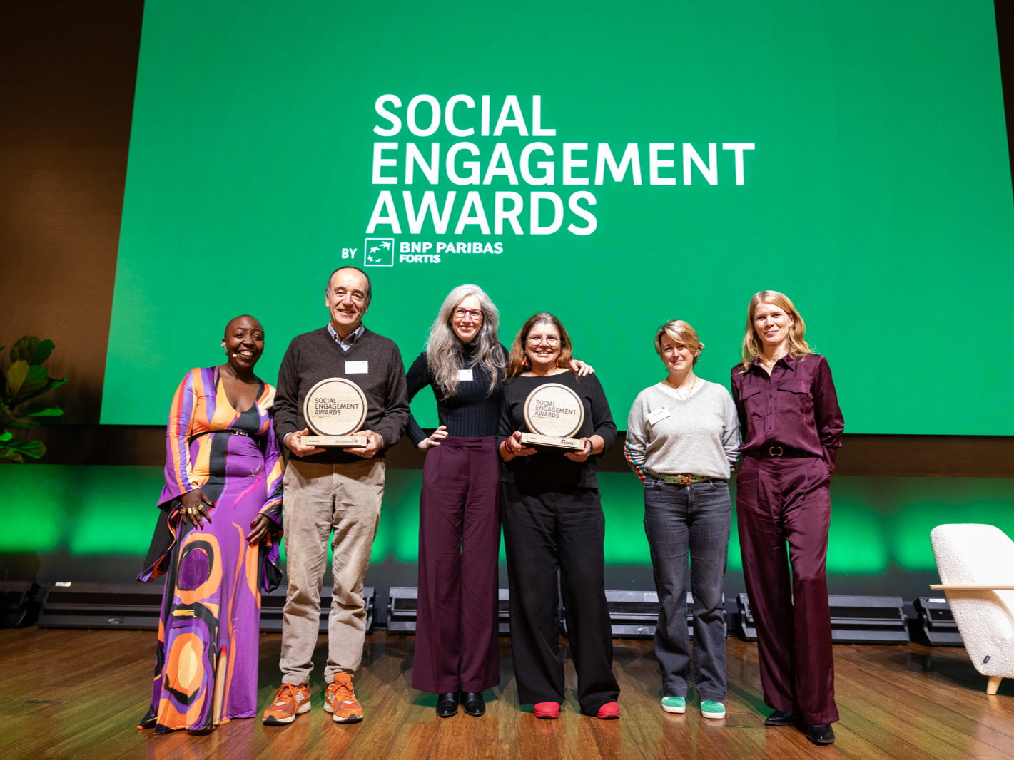 GAMS en Escalpade, twee inspirerende organisaties die strijden voor sociale inclusie, winnen « Social Engagement Awards » van BNP Paribas Fortis 