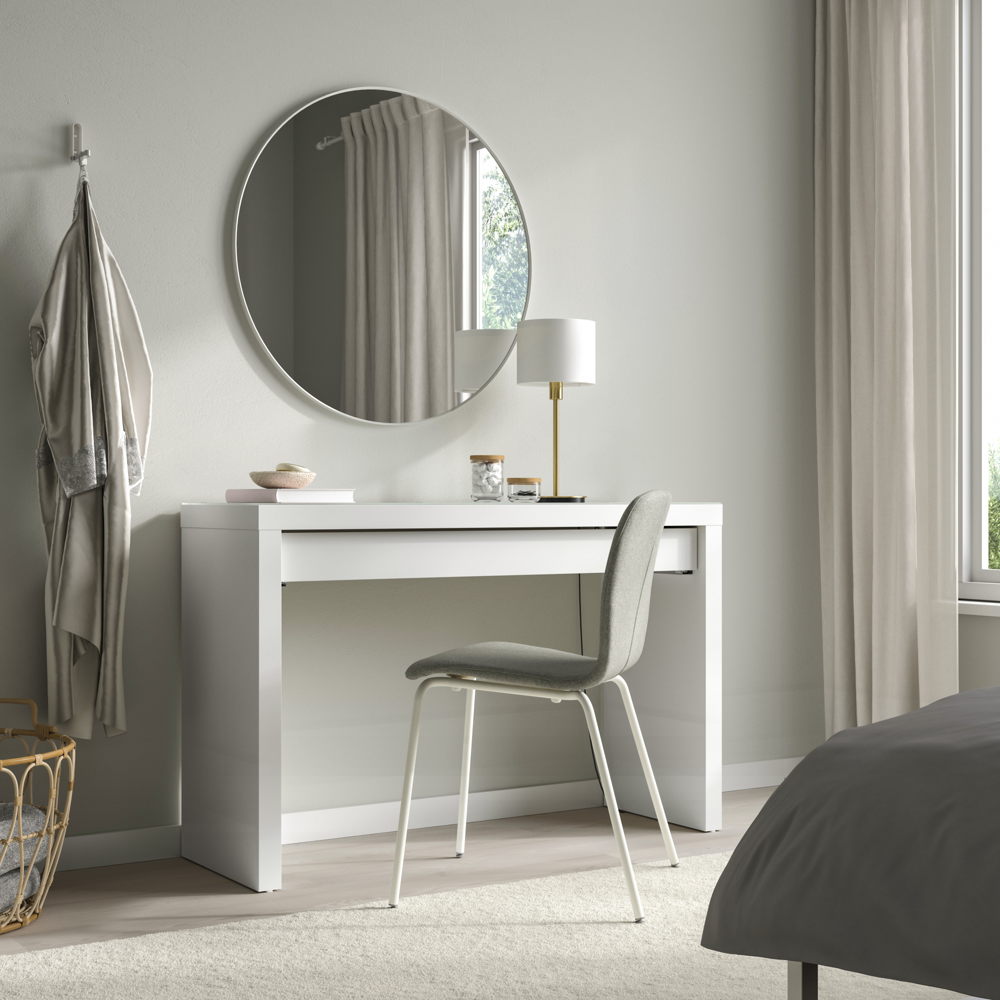 IKEA MALM