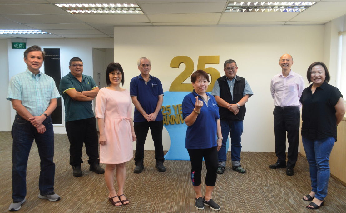 From left to right: Han Hong Juan (retired), Hew Jiu Tau, Teo Joo Huat, Tan Yin Fah, Sun Ah Kheng, Lim Gim Boh, Chui Tau Siong and Yap Hong Kee.