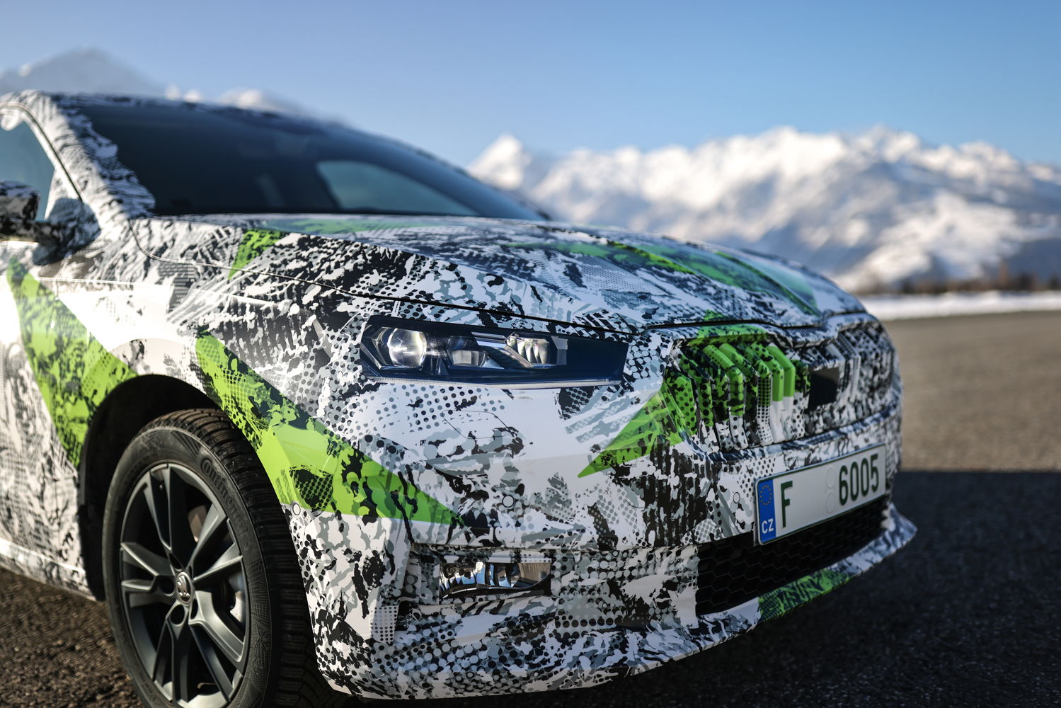 The fourth-generation FABIA, which will be released later this year, will again be available as a MONTE CARLO version.