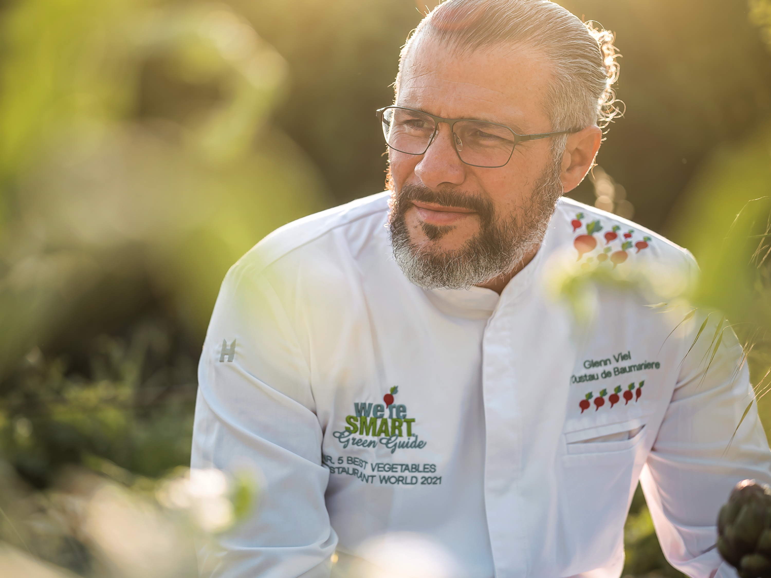 Le restaurant français L'Oustau de Baumanière est le septième meilleur restaurant de légumes au monde. Le restaurant espagnol El Invernadero d'Espagne est le nouveau numéro un
