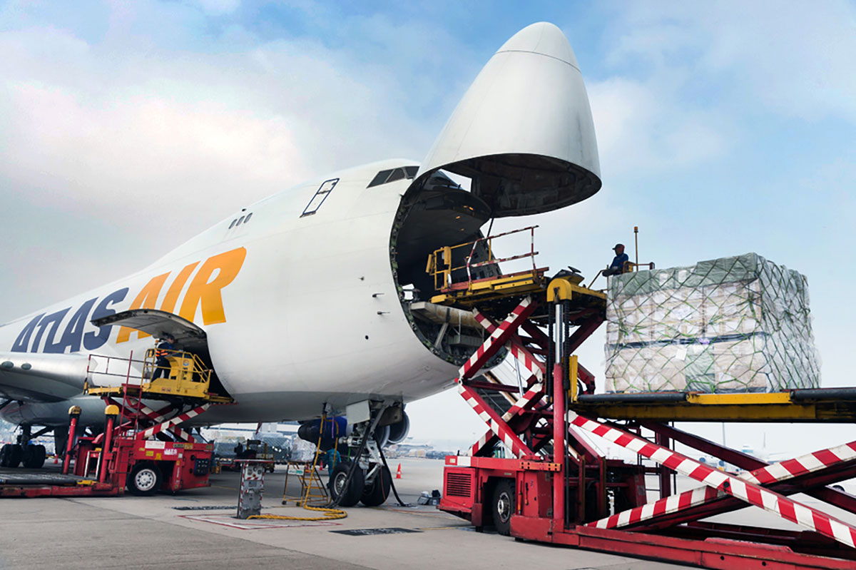 Loading aircraft
