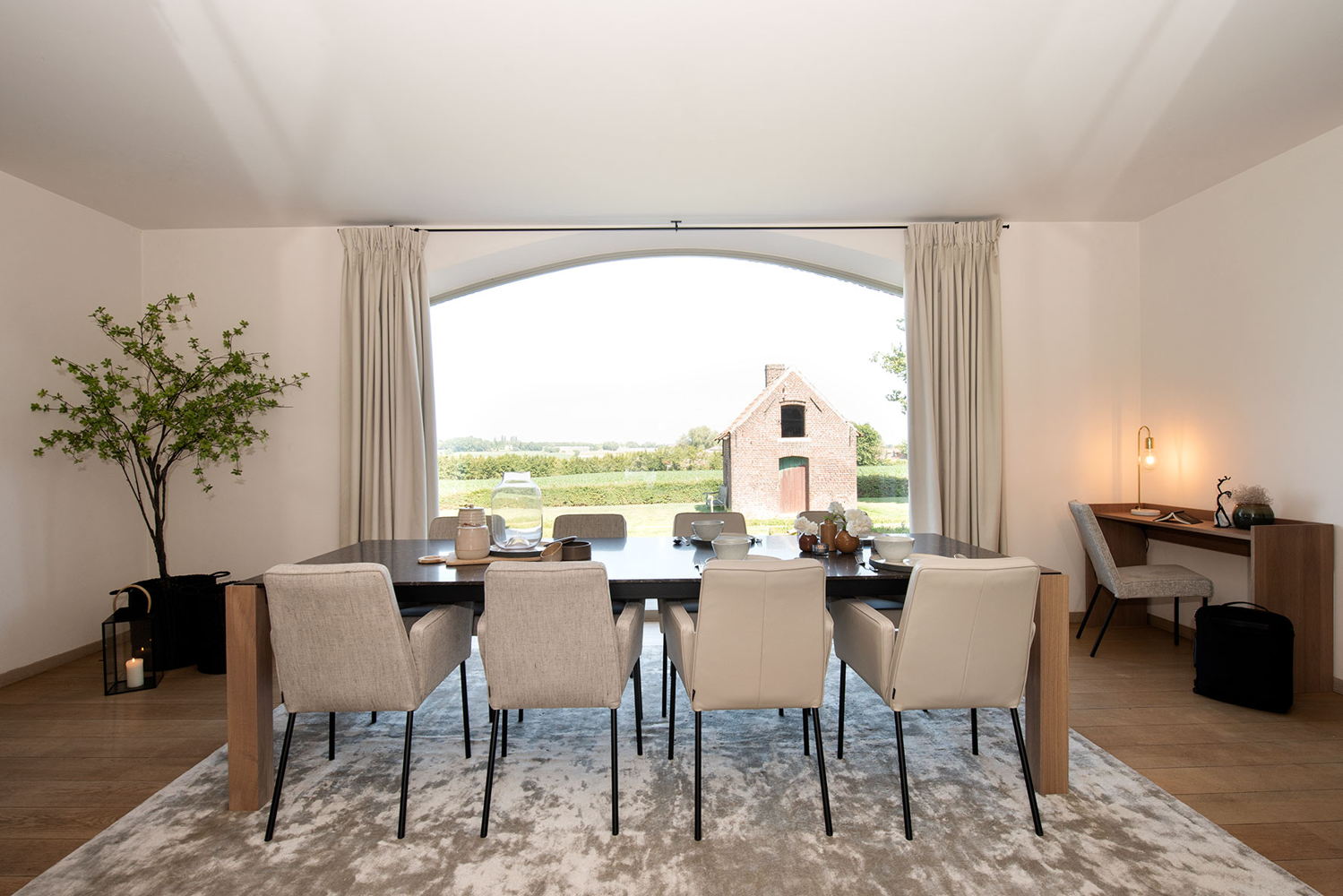 Table Imperia