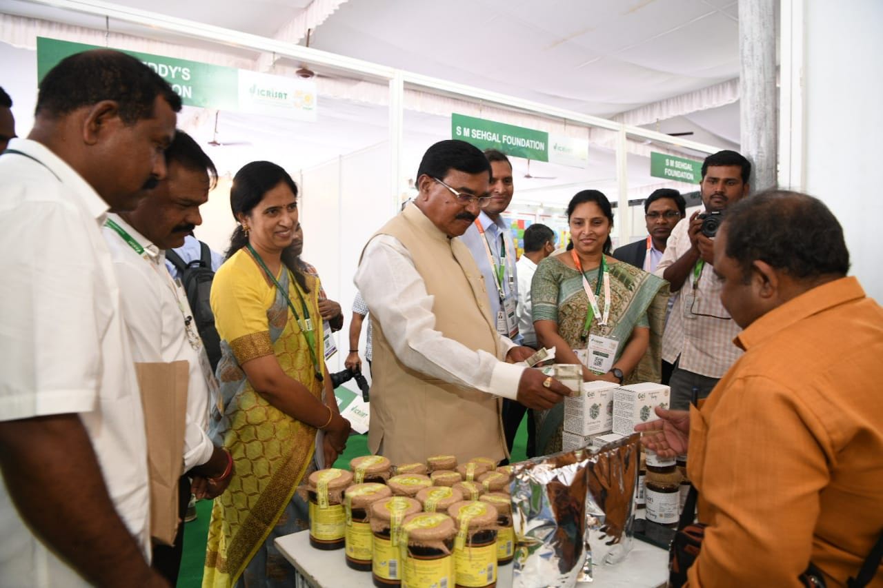 Mr S Niranjan Reddy, Hon'ble Agriculture Minister of the Government of Telangana, India visits stalls at IC50 MSME Expo 2023