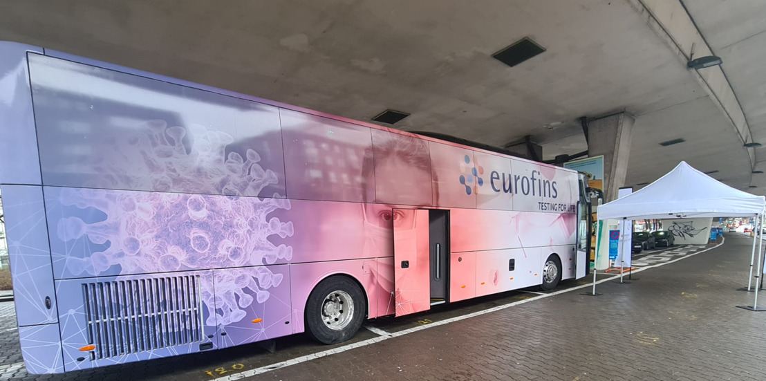 Corona-afnamebus Eurofins: 200 extra tests per dag voor gemeenten en bedrijven