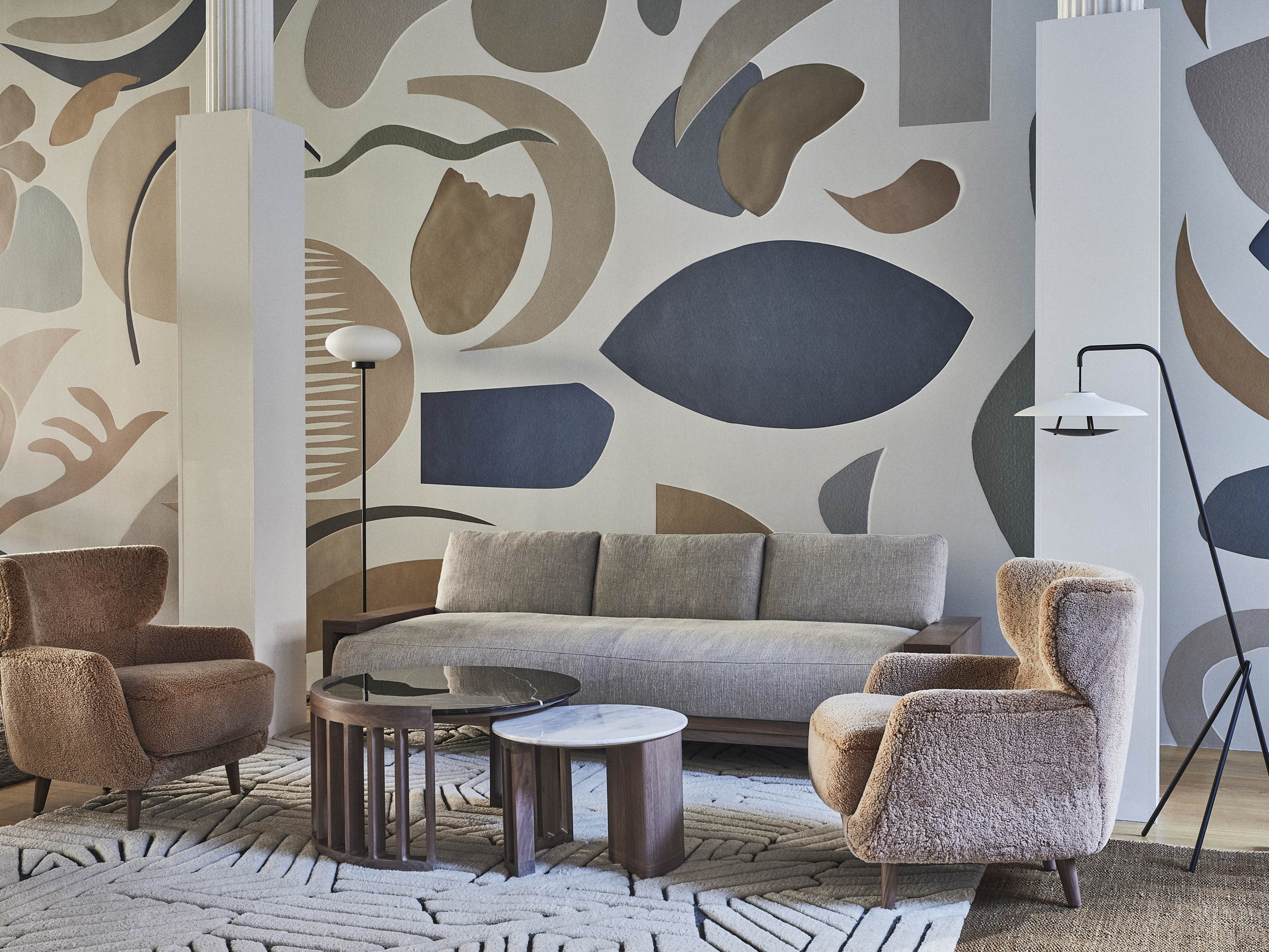 Meyer Davis Debuts Collaborations with Calico Wallpaper and Stellar Works