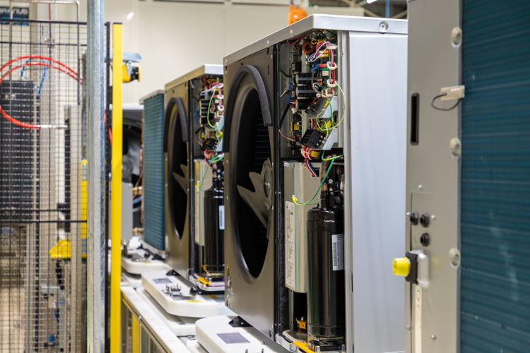 ©Daikin - Impression of production line