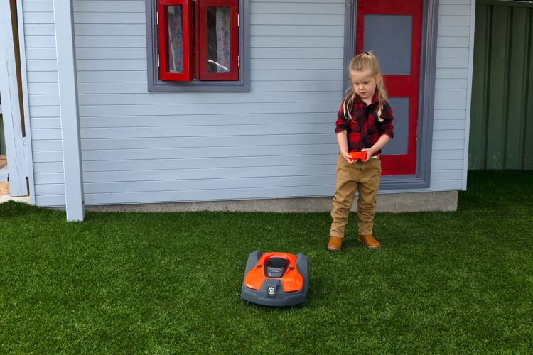 ©Husqvarna Toy Automower
