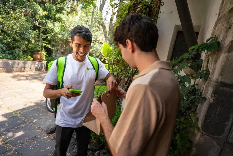 El auge de los envíos para mascotas redefine las entregas en México