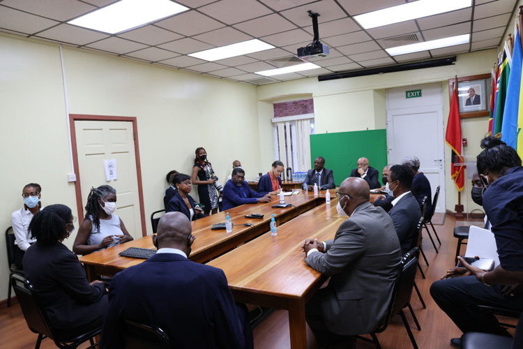 Réunion avec le comité de Direction de l'OECO