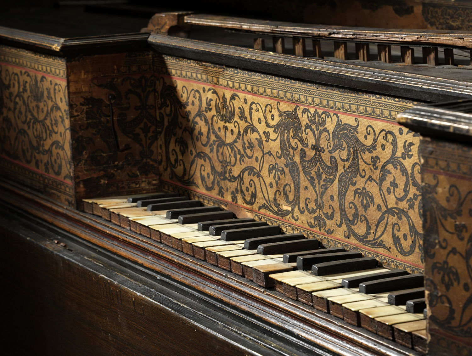 Klavier van het virginaal (muselaar) van Joannes Ruckers, 1611