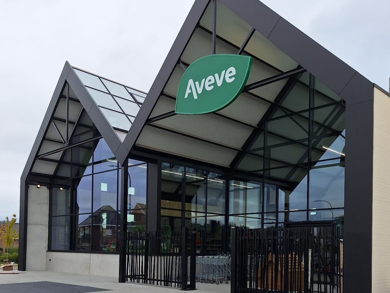 Nieuwe Aveve-winkel opent in Dessel