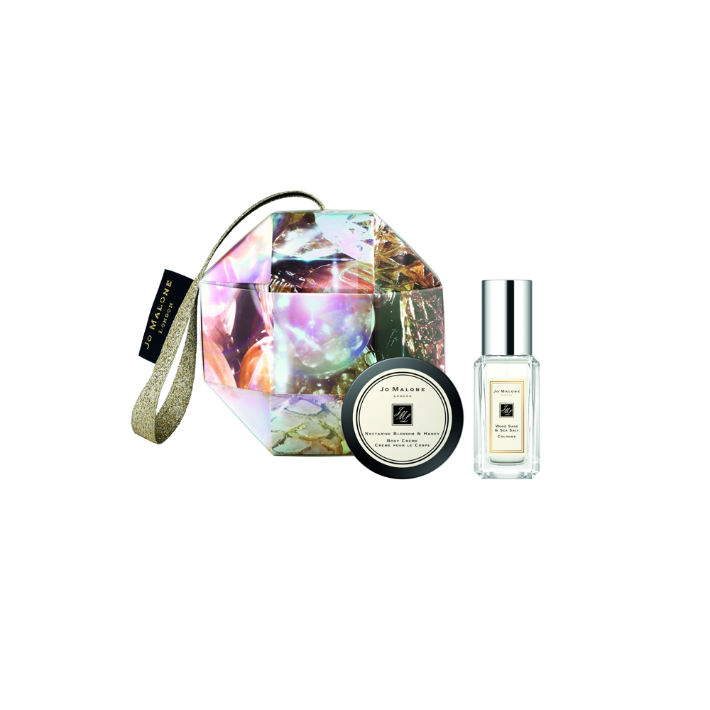 Christmas Ornament - €25 (Wood Sage & Sea Salt cologne, English Pear & Freesia body cream) Christmas Ornament - €25 (Wood Sage & Sea Salt cologne, English Pear & Freesia body cream)
