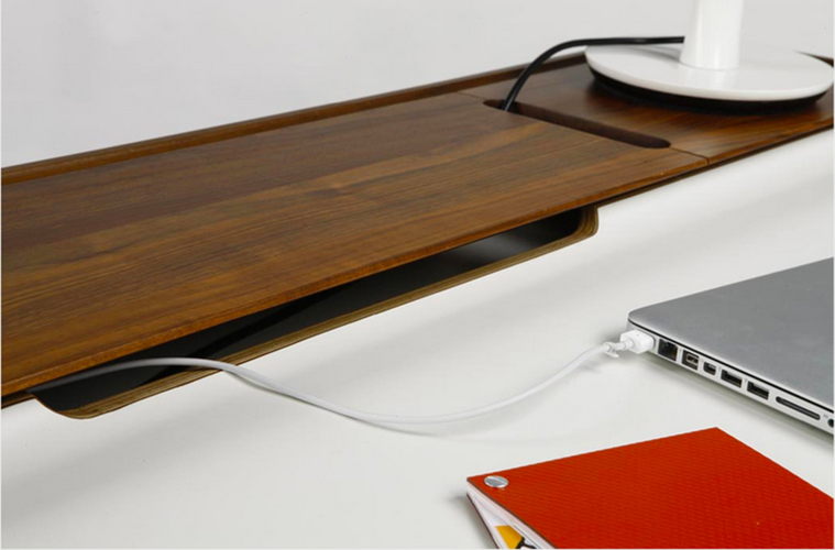 Airia Desk