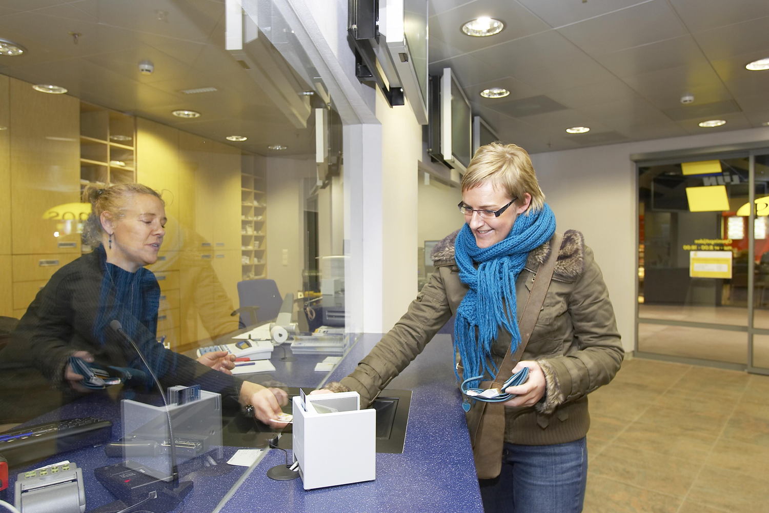 Het is niet meer nodig om naar een Lijnwinkel te gaan voor een abonnement. Foto: Stefaan Van Hul