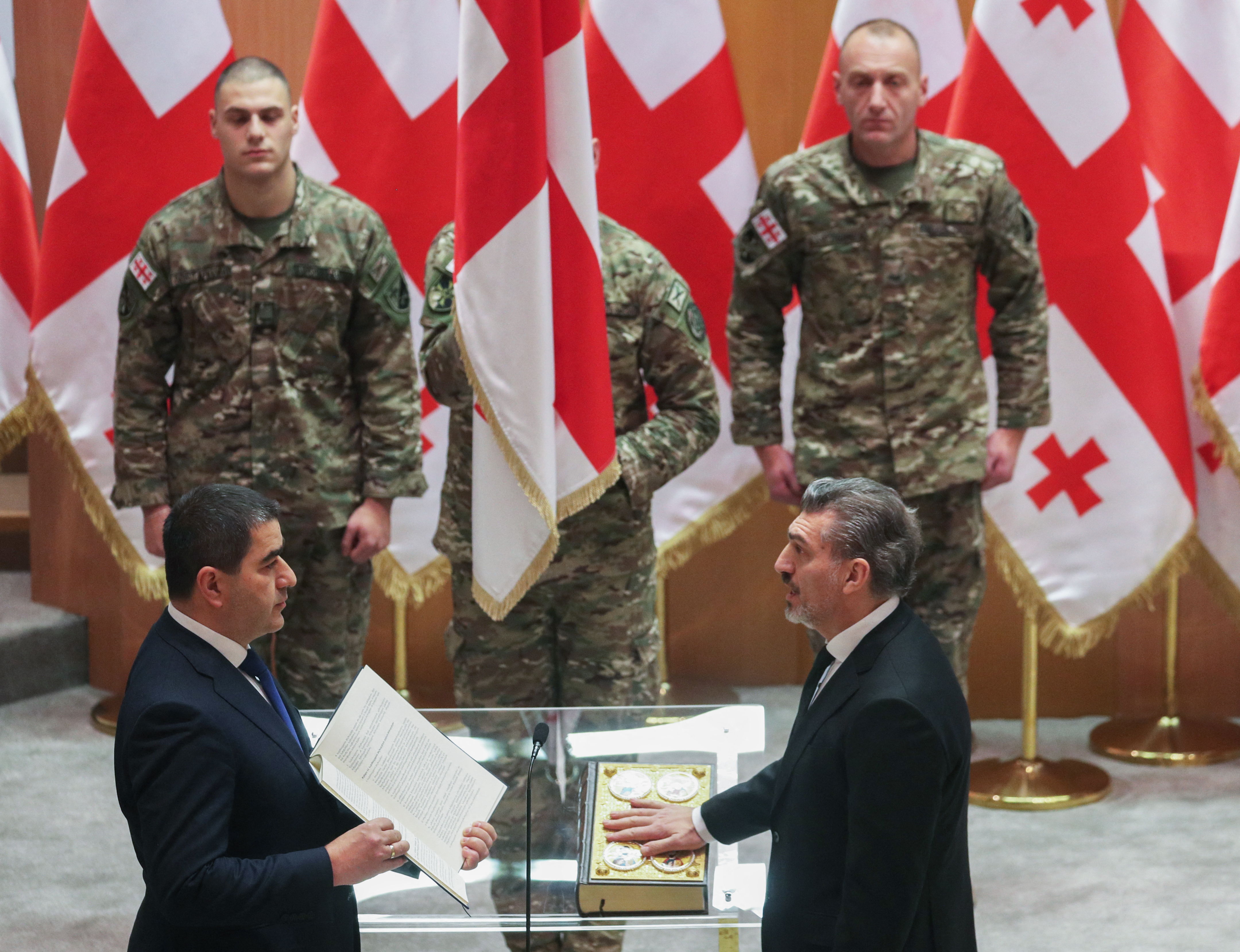 Georgia's new president sworn in amid political crisis