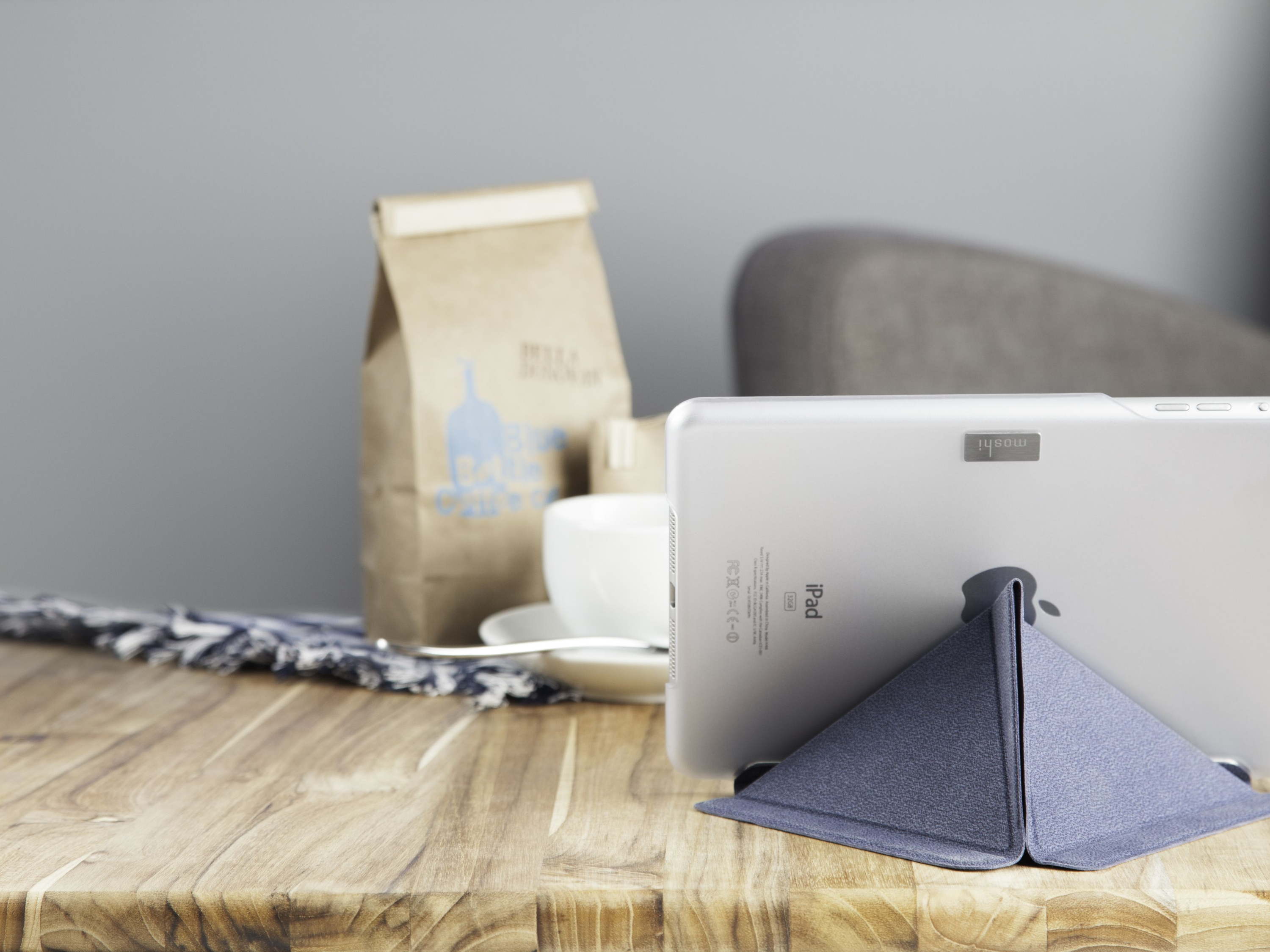 DISFRUTA DE TU IPAD EN CUALQUIER ÁNGULO CON VERSACOVER DE MOSHI