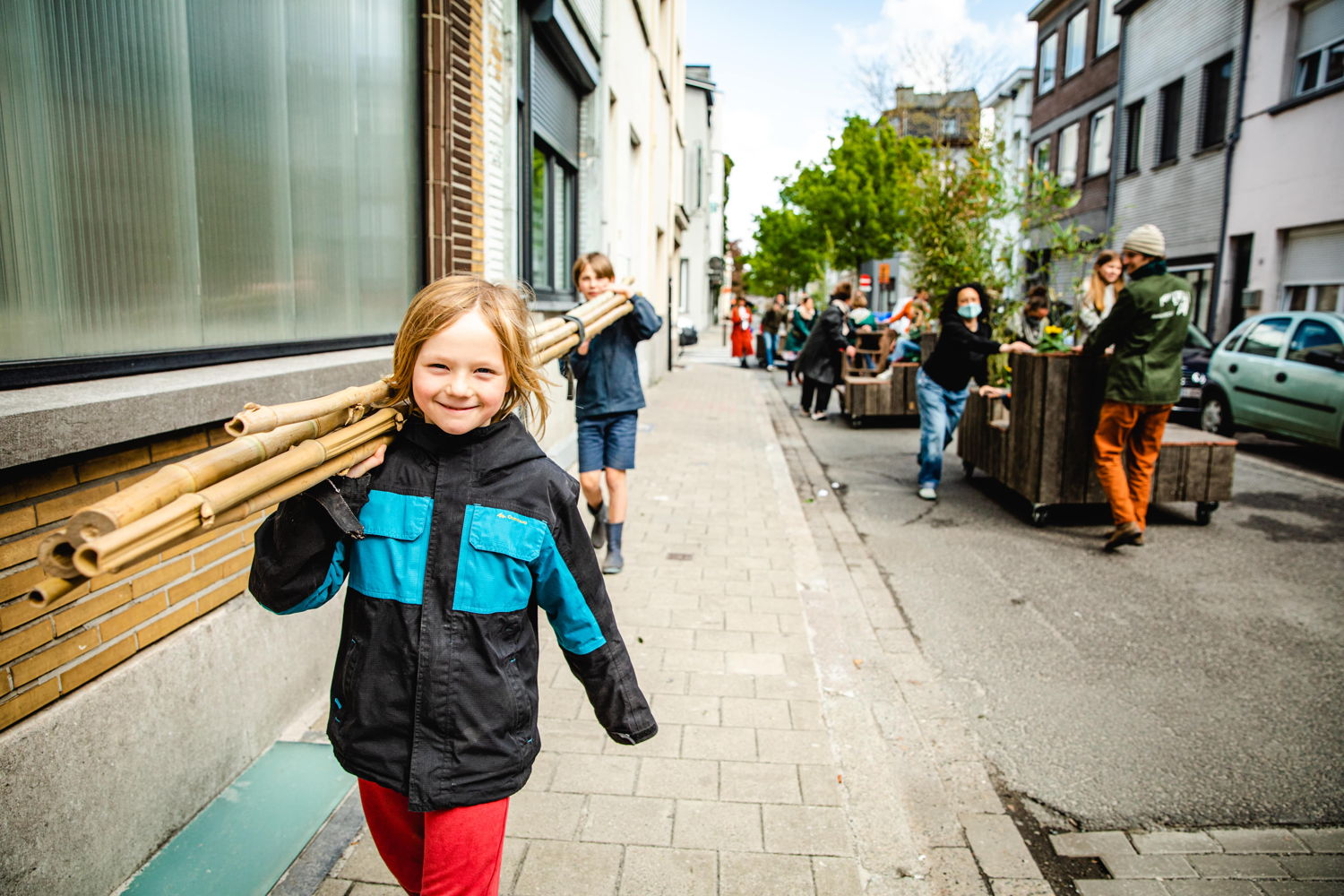 Buurt bouwt Pärklet op tijdens wijklabo Moorkenswijk  ©Nattida Jayne