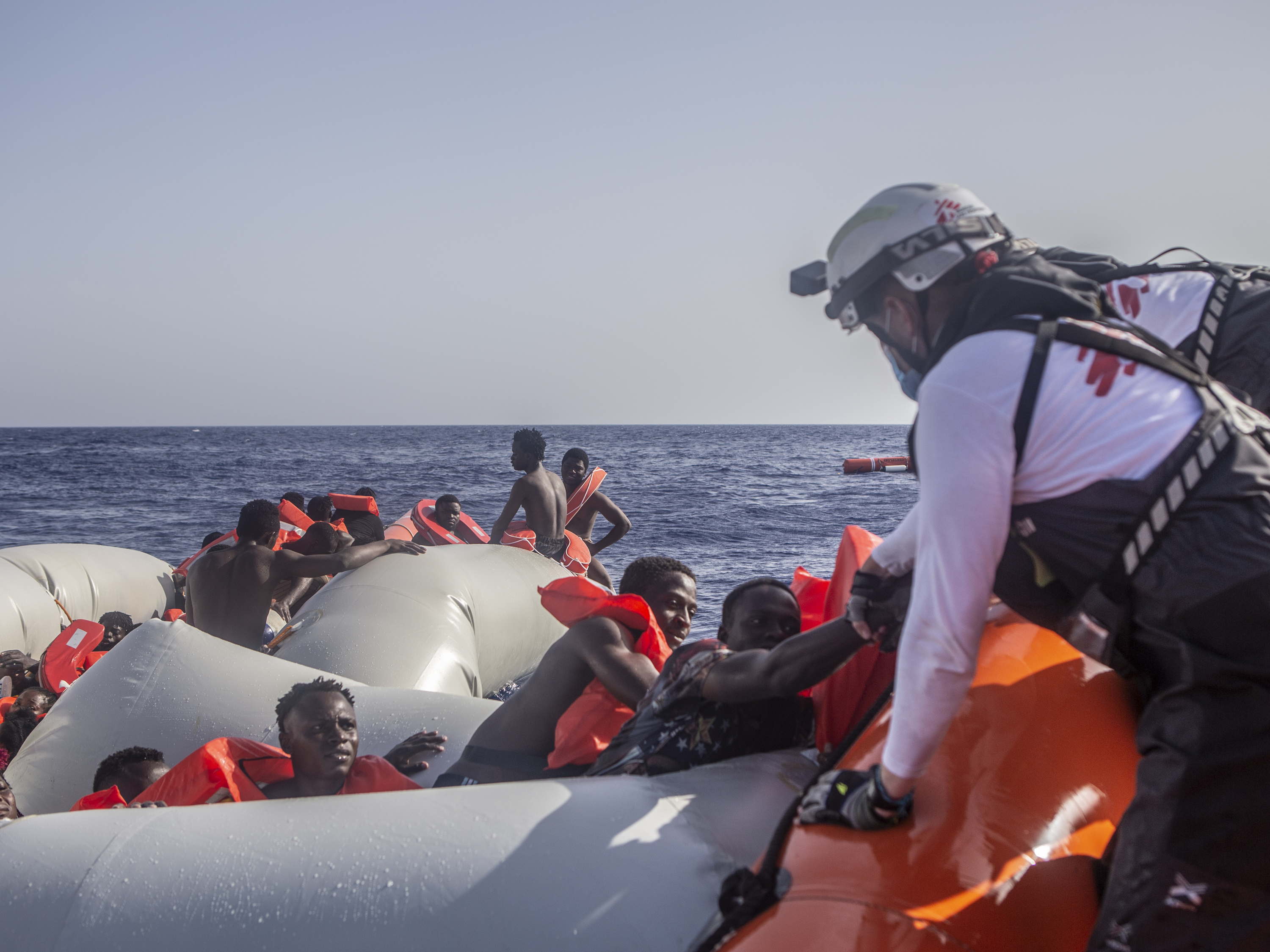 SOS MEDITERRANEE, Médicos Sin Fronteras y SEA-WATCH piden a la UE y los estados miembros que asuman sus responsabilidades en el Mediterráneo central