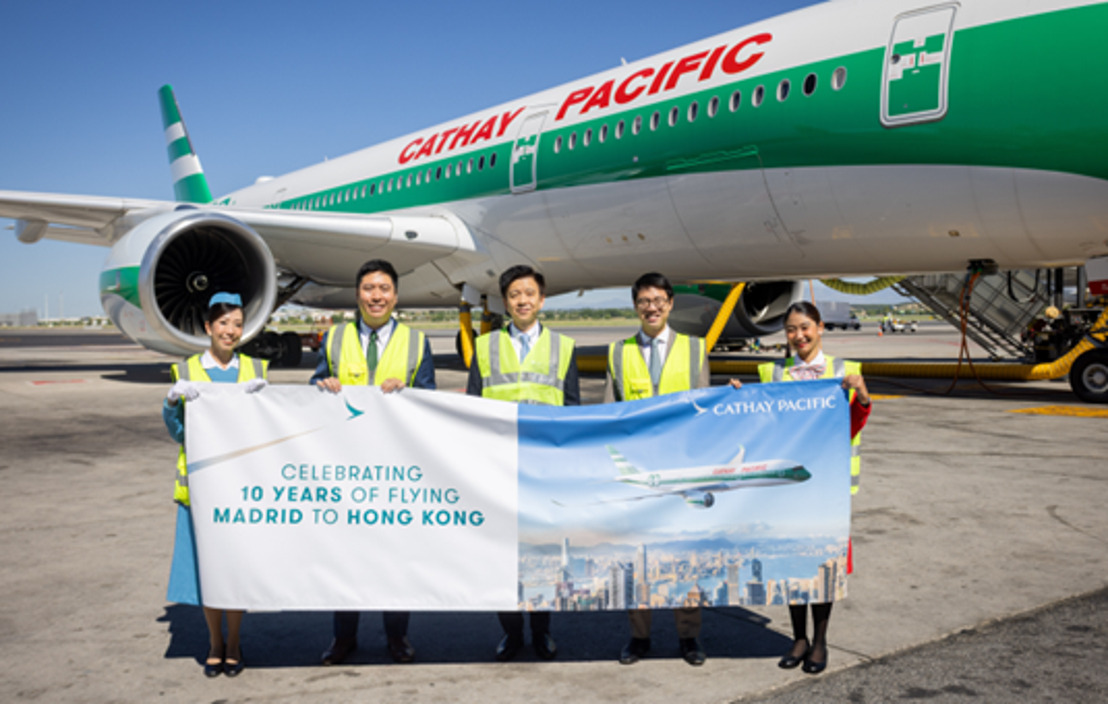 Cathay Pacific cumple 10 años en España